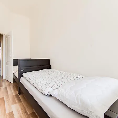 Mirak Hostel Praha